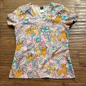 Disney Women’s Lion King V-Neck Scrub Top Size S